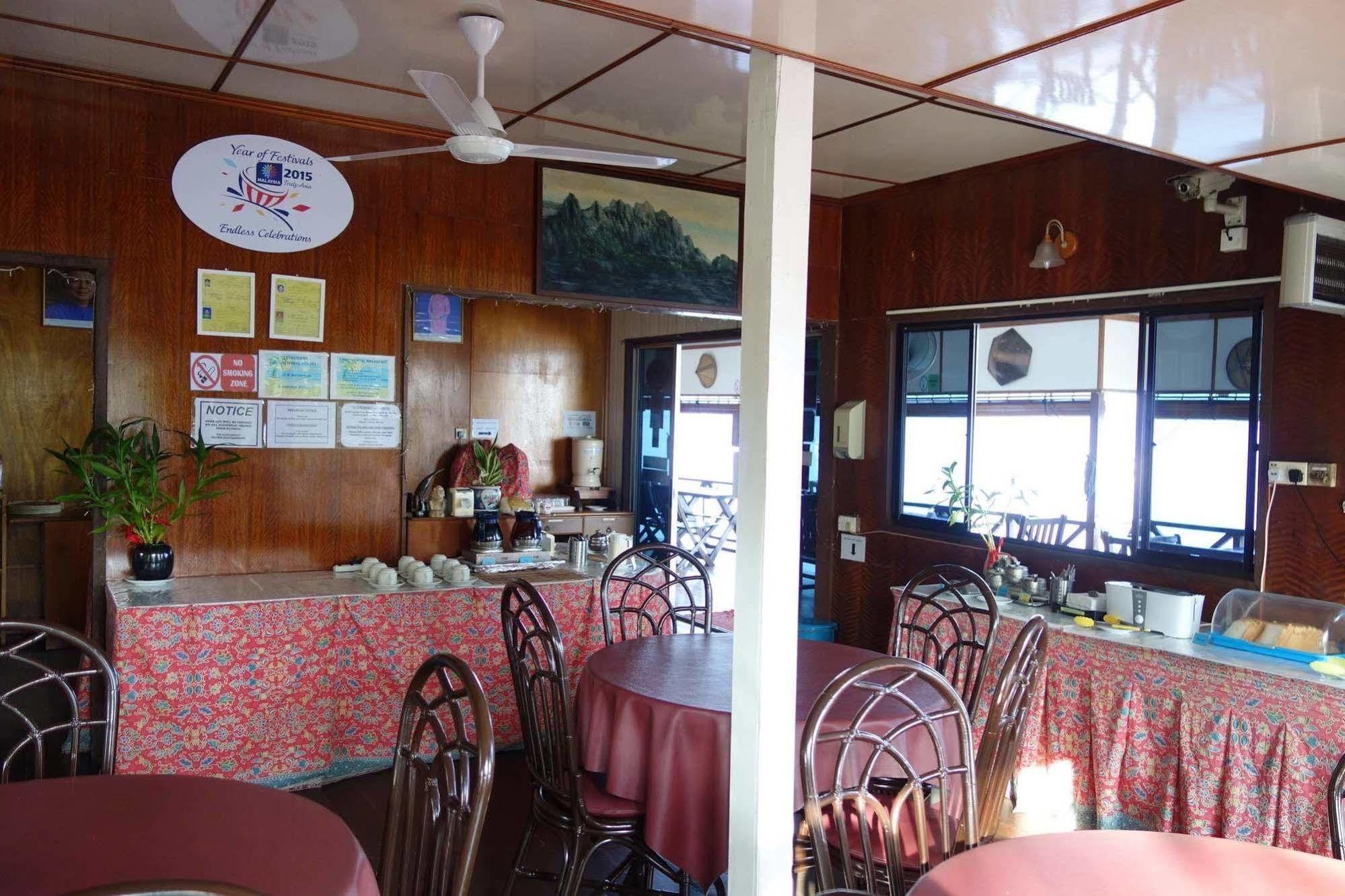 Seaside Travellers Inn Kinarut Eksteriør billede